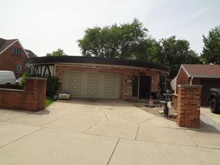 3936 S Clarence Avenue, Stickney, IL 60402