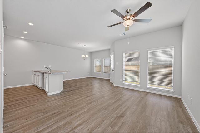 518 Emerald Thicket Lane, Houston, TX 77336