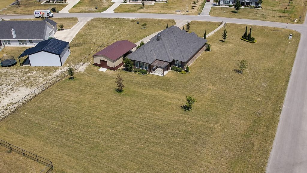 1021 Flagstone Drive, Weatherford, TX 76085 — photo 3