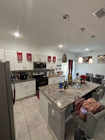 118 POMPEI DRIVE, Kissimmee, FL 34758