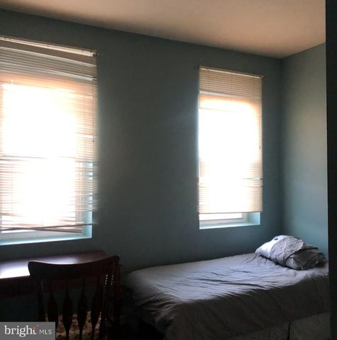 937 N LUZERNE AVE, Baltimore, MD 21205