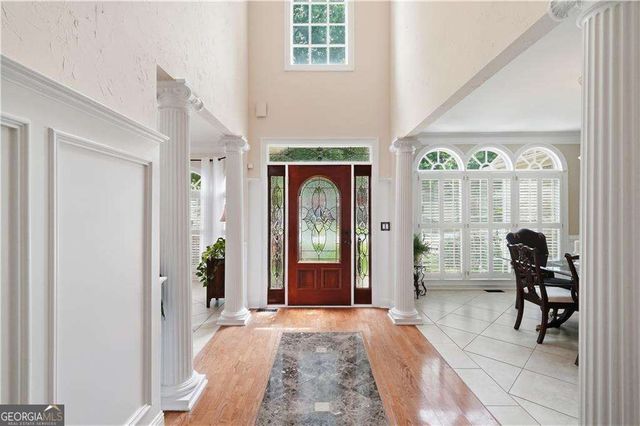 4311 Summit Oaks Lane NE, Roswell, GA 30075