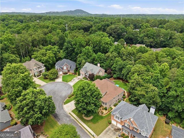 4311 Summit Oaks Lane NE, Roswell, GA 30075
