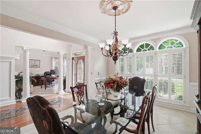 4311 Summit Oaks Lane NE, Roswell, GA 30075