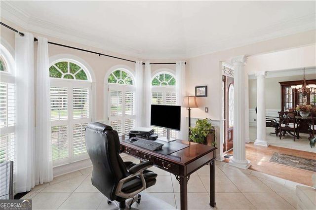4311 Summit Oaks Lane NE, Roswell, GA 30075