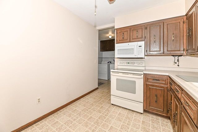 503 Paul STREET, Burlington, WI 53105