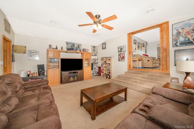 3683 Hawk Road, Levittown, NY 11756