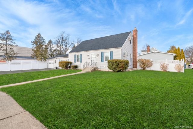 3683 Hawk Road, Levittown, NY 11756