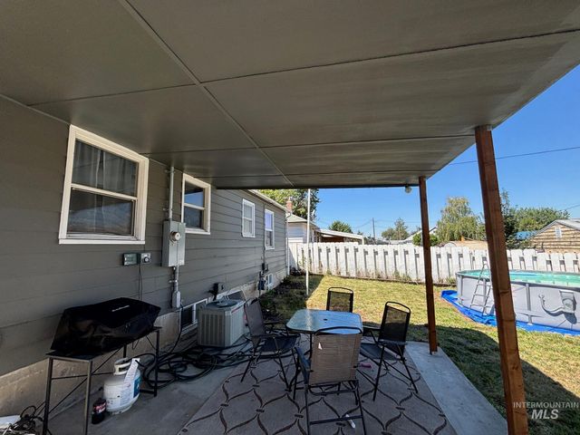1605 18th Avenue, Lewiston, ID 83501