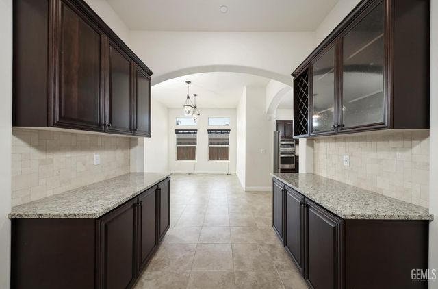 9318 Rancho Viejo Drive, Bakersfield, CA 93314