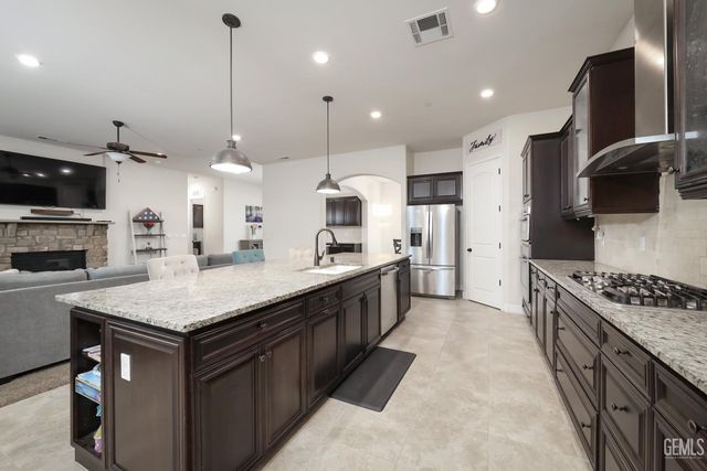 9318 Rancho Viejo Drive, Bakersfield, CA 93314