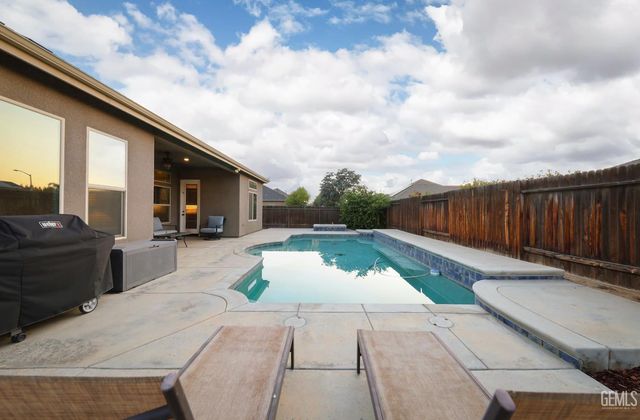 9318 Rancho Viejo Drive, Bakersfield, CA 93314