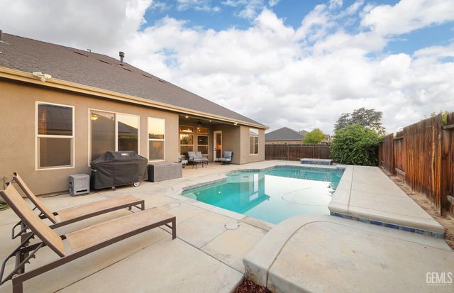 9318 Rancho Viejo Drive, Bakersfield, CA 93314