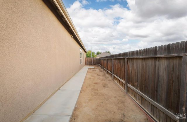 9318 Rancho Viejo Drive, Bakersfield, CA 93314