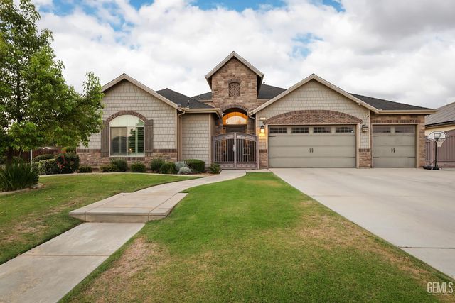 9318 Rancho Viejo Drive, Bakersfield, CA 93314