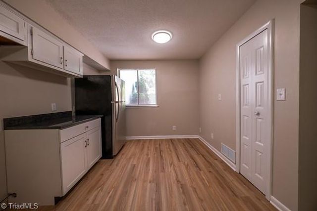 214 Lamplighter Circle, Winston-salem, NC 27104