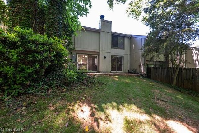 214 Lamplighter Circle, Winston-salem, NC 27104