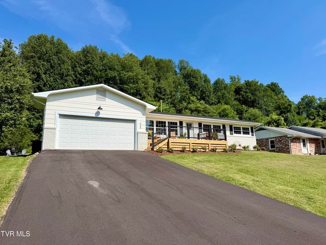 949 Emerald Valley Circle, Gate City, VA 24251
