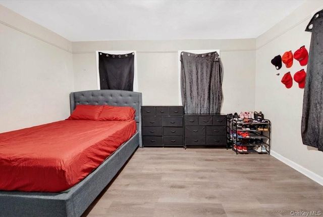 206 S 9th Avenue, Mount Vernon, NY 10550