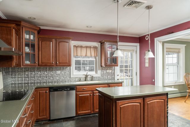 352 Falls Road, Ghent, NY 12075