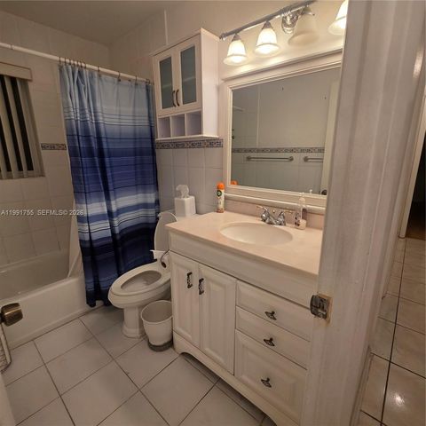 7104 SW 132nd Ct, Miami, FL 33183