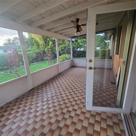 7104 SW 132nd Ct, Miami, FL 33183