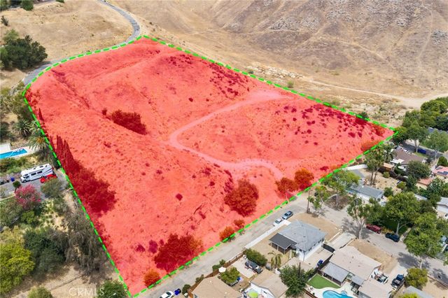 3500 N Crescent Avenue, San Bernardino, CA 92405