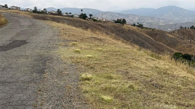 3500 N Crescent Avenue, San Bernardino, CA 92405