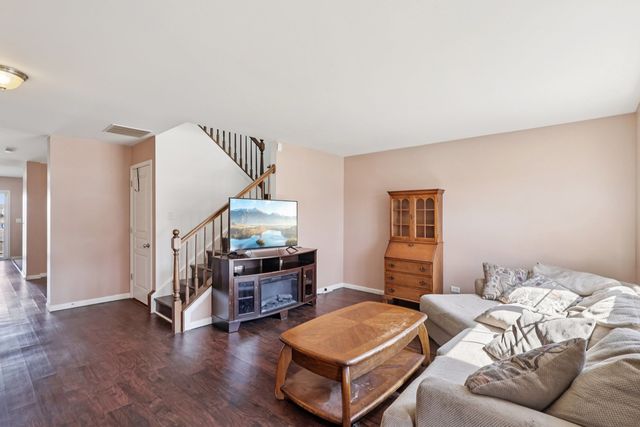 984 Richard Brown Boulevard, Volo, IL 60073