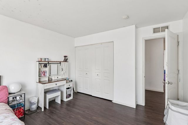 984 Richard Brown Boulevard, Volo, IL 60073