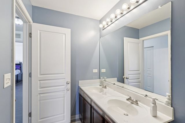 984 Richard Brown Boulevard, Volo, IL 60073