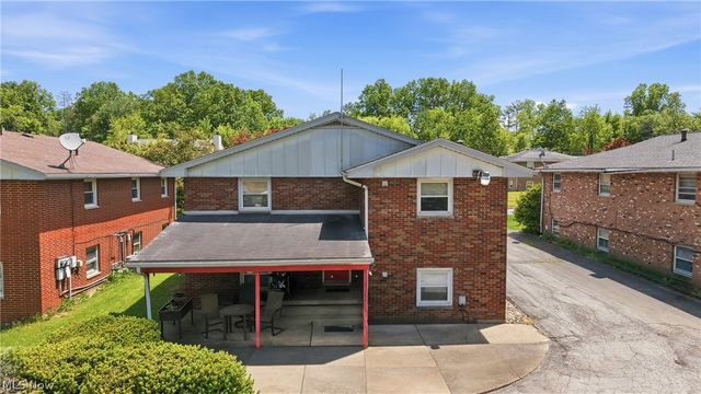 912 N Highland Avenue, Girard, OH 44420