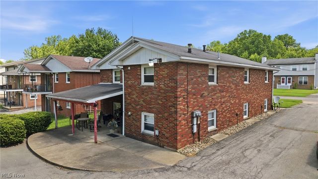 912 N Highland Avenue, Girard, OH 44420