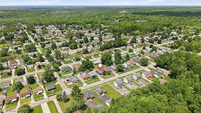 912 N Highland Avenue, Girard, OH 44420