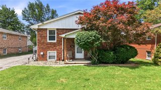 912 N Highland Avenue, Girard, OH 44420