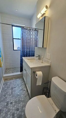 66 Queensberry 420, Boston, MA 02115