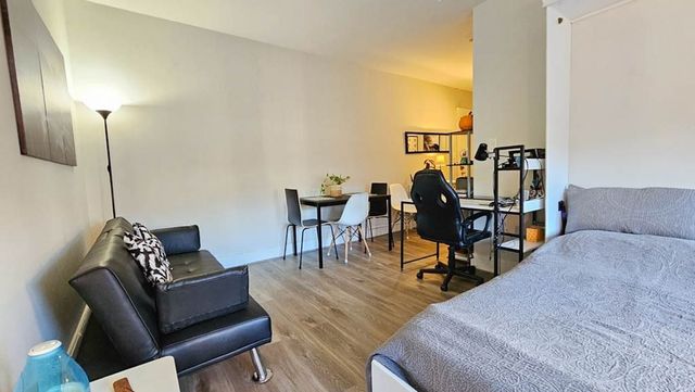 66 Queensberry 420, Boston, MA 02115
