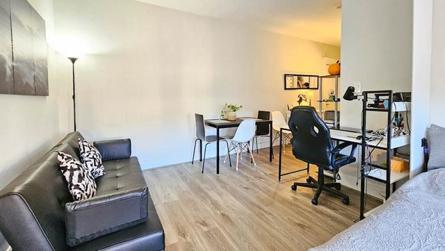 66 Queensberry 420, Boston, MA 02115