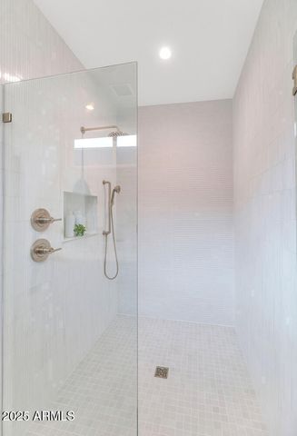 6916 E 2ND Street, Scottsdale, AZ 85251