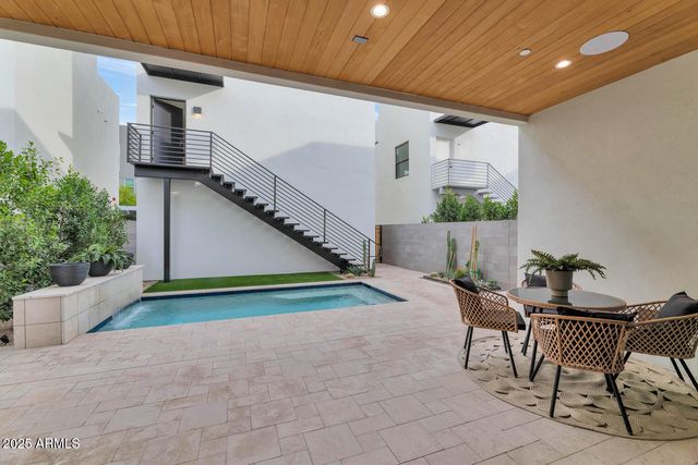 6916 E 2ND Street, Scottsdale, AZ 85251