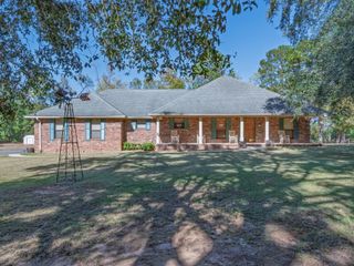 8821 Green Acorn Lane, Tallahassee, FL 32317