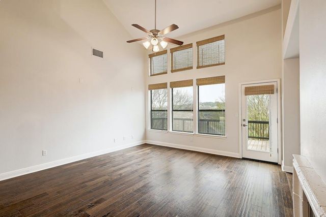 6701 Covered Bridge DR 41, Austin, TX 78736