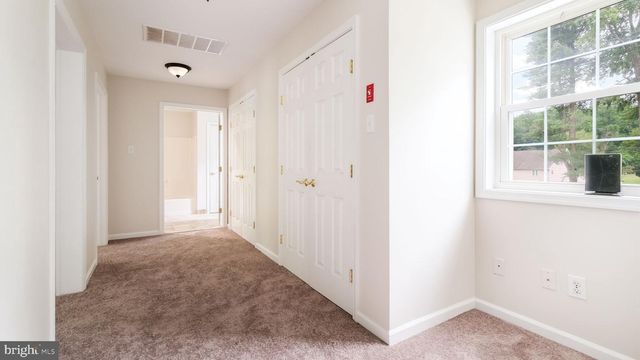 4 MENDENHALL DR, Glen Mills, PA 19342