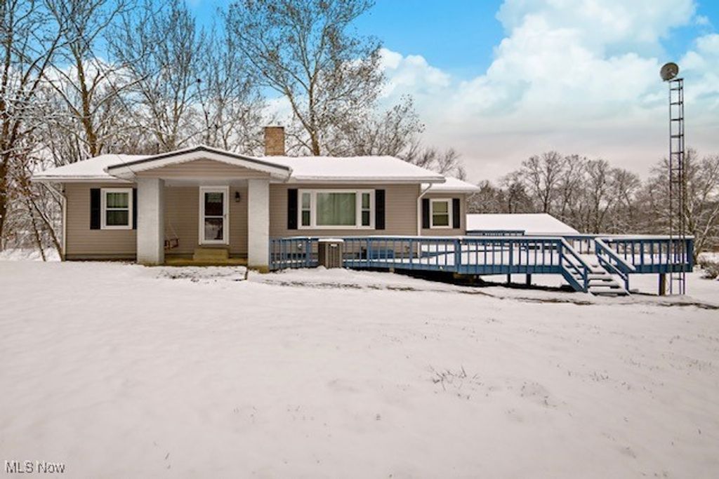 3064 Diamond Street NE, Canton, OH 44721