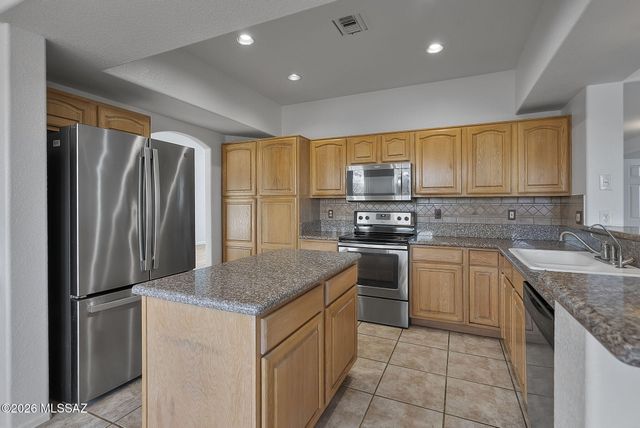 40 Kents Avenue, Rio Rico, AZ 85648