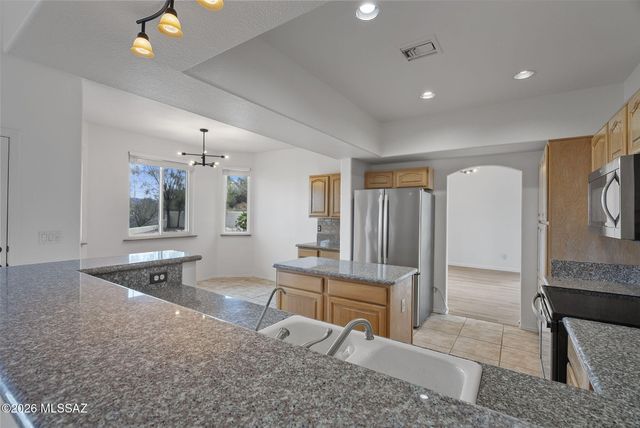 40 Kents Avenue, Rio Rico, AZ 85648