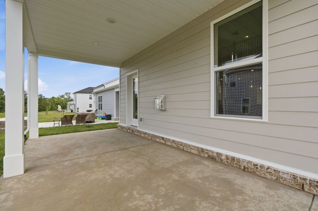 520 Red Barn Way, Mount Juliet, TN 37122