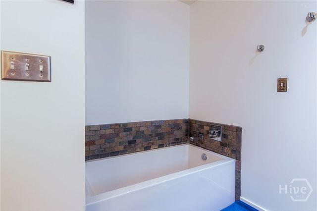 241 Pearl Street, Athens, GA 30601
