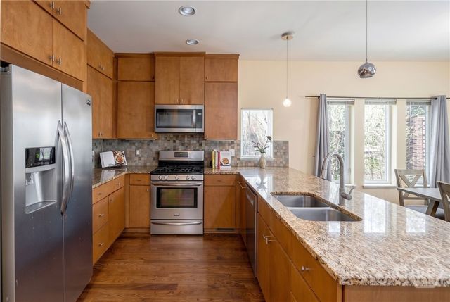 241 Pearl Street, Athens, GA 30601