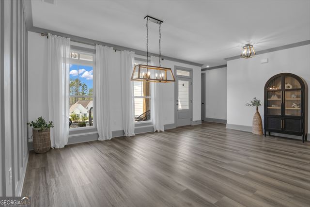 215 Greyfairs Avenue, Senoia, GA 30276